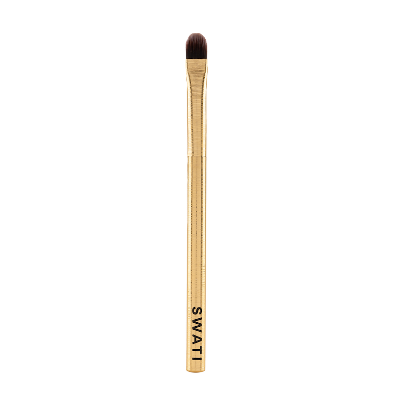 06 Cut Crease Brush