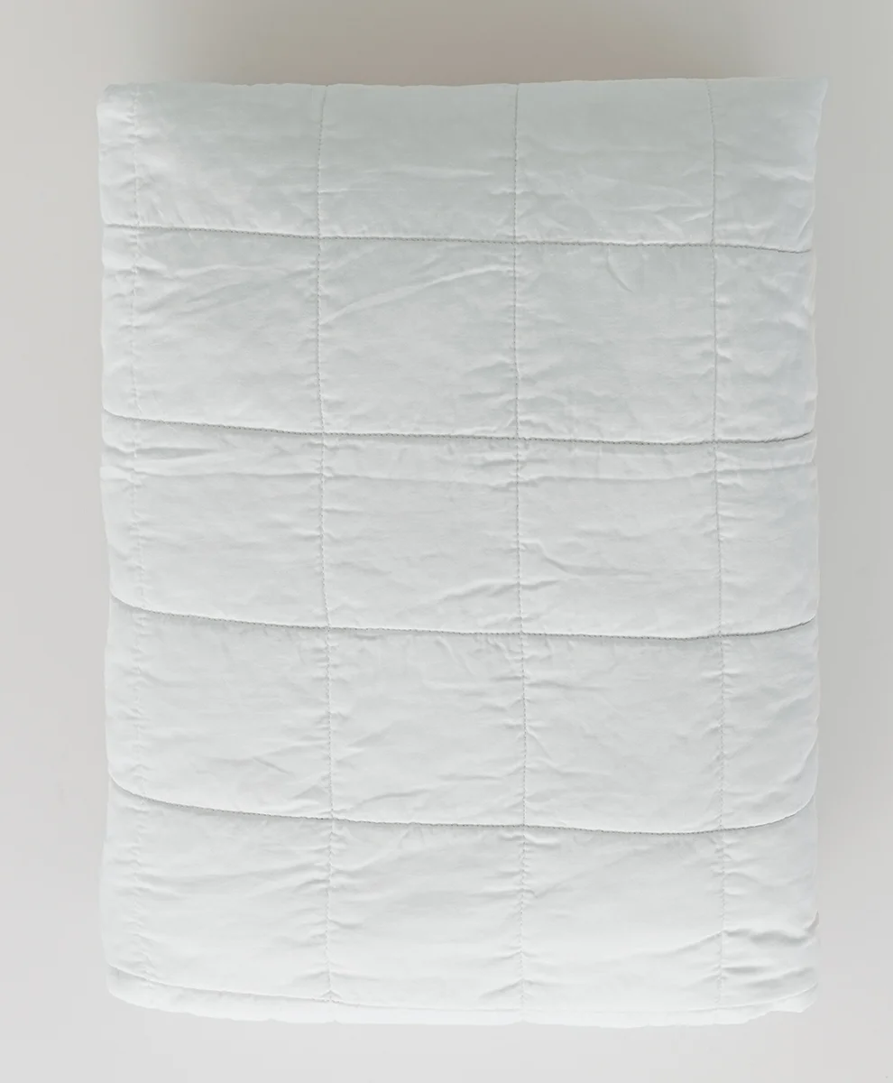 Organic Organic Quilt by pact in White Fair Trade